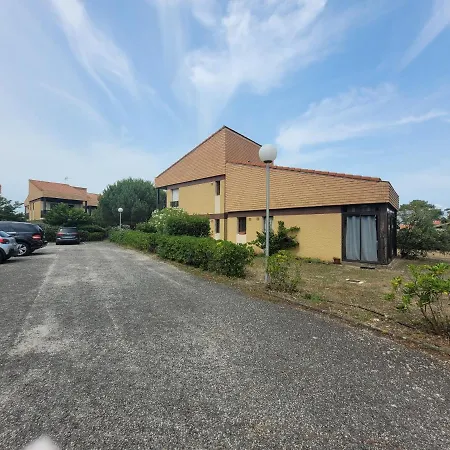 Le Clapotis ميميزا بلاج